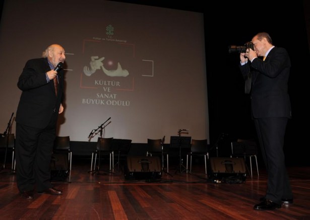 ئه‌ردۆغان له‌ناو ماڵه‌كه‌یدا ببینه‌